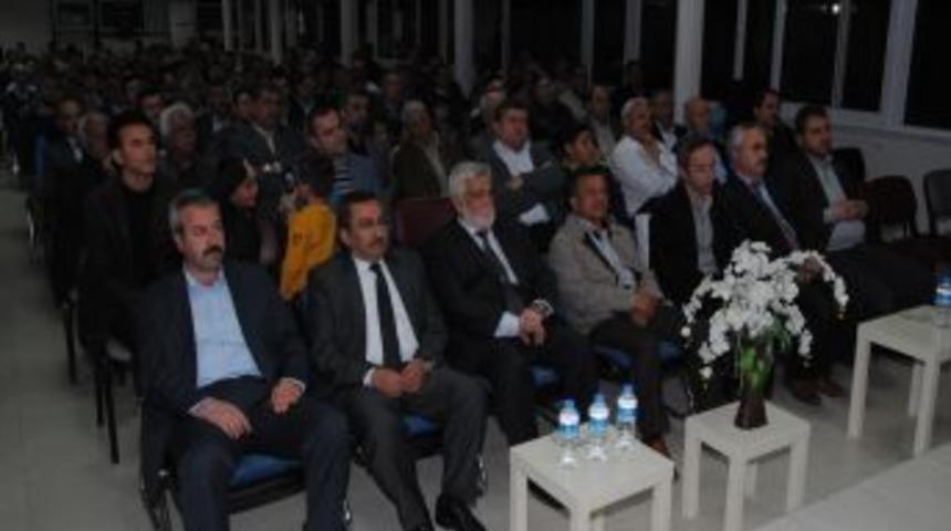 Prof.Dr. Akpınar: D&uuml;nyanın Huzur Ve Mutluluğu Muhammedi Ruhu Soluklamaya Bağlı