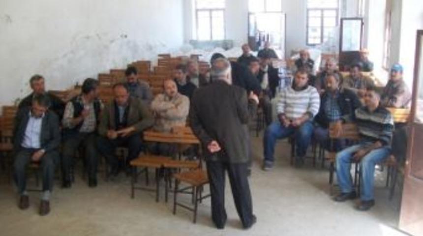 &Ouml;demişli &Ccedil;ift&ccedil;ilere, Tarım Aletleri G&uuml;venliği Semineri Verildi