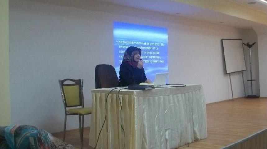 M&uuml;ft&uuml;l&uuml;k Tarafından Bayanlara Konferans