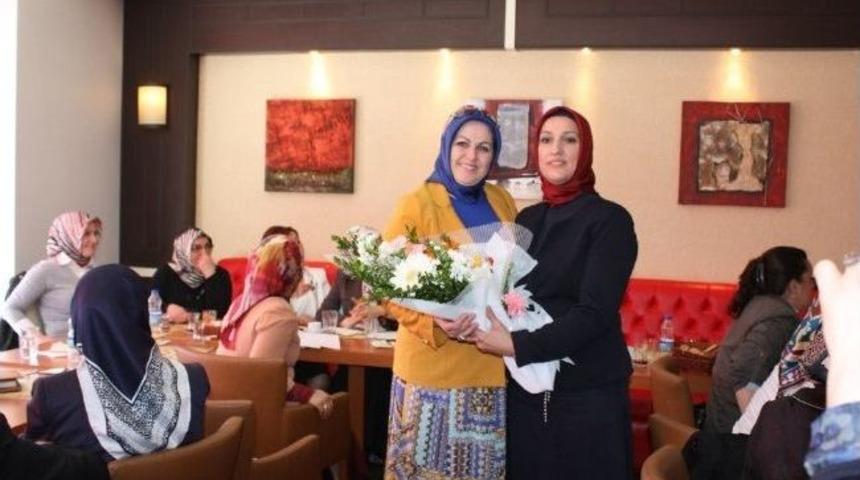 Başkan Alemdar, “erkeklerin Çalamadıkları Kapıları Kadınlar Çalar”