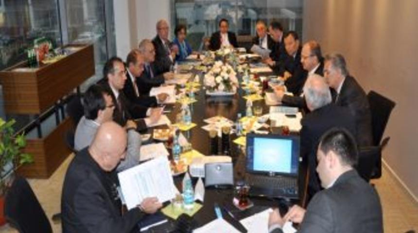 &Uuml;niversitelerden İzmir'in EXPO Adaylığına Bir Destek Daha