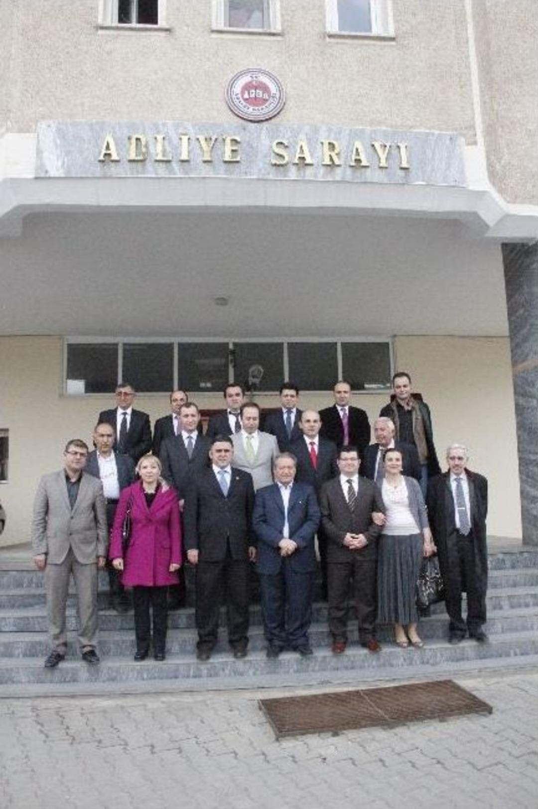 Oltu&rsquo;da Avukatlar G&uuml;n&uuml; Kutlaması