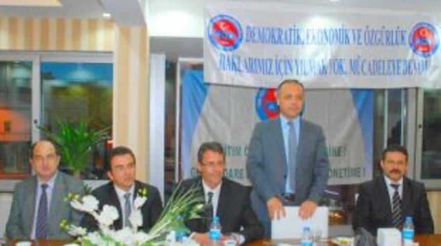 Osmancık'ta TEÇ-SEN 'den yemekli toplantı