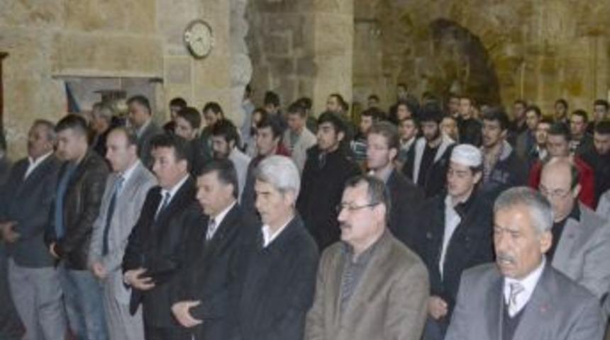 Kırşehir &Uuml;lk&uuml; Ocakları, T&uuml;rkeş'i Dualarla Andı