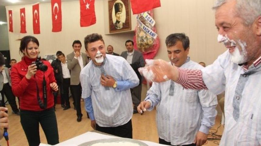 Dinar&rsquo;da K&ouml;y Boşaltan Dayanışma Etkinliği