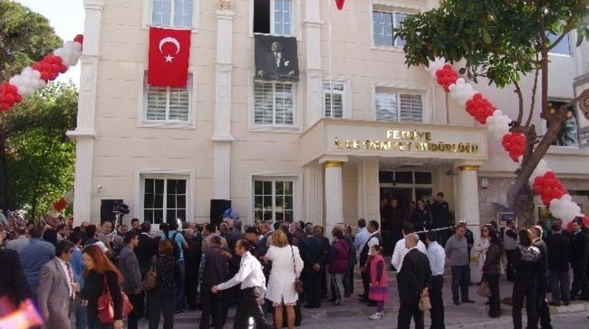 Yenilenen Hizmet Binasına G&ouml;rkemli A&ccedil;ılış