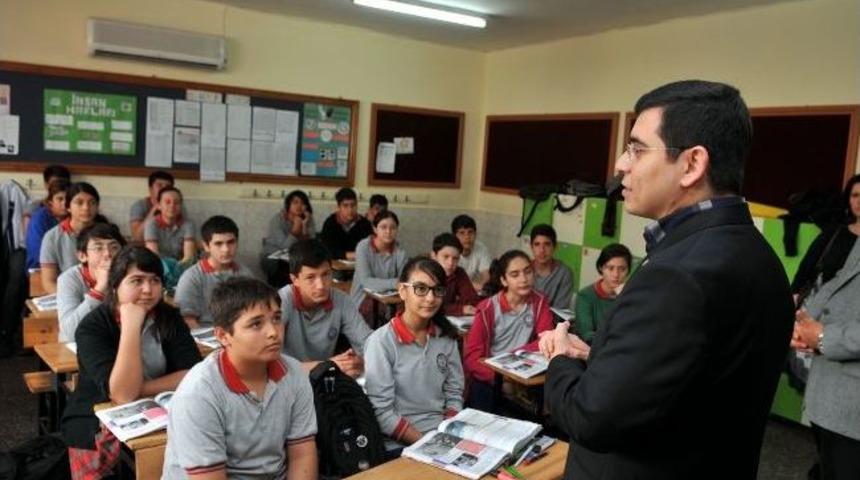 Başkan T&uuml;t&uuml;nc&uuml;&rsquo;ye Diploma S&uuml;rprizi