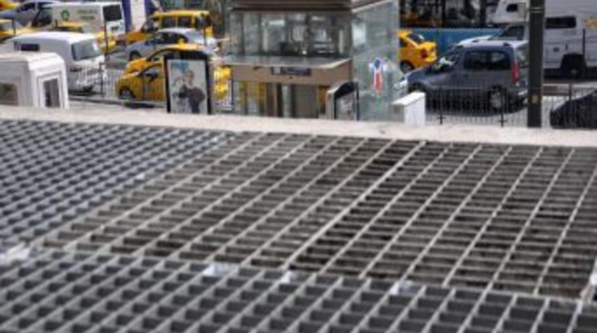 Bilim&rsquo;e Mezar Olan Havalandırma Boşluğuna Yeni Mazgal Konuldu