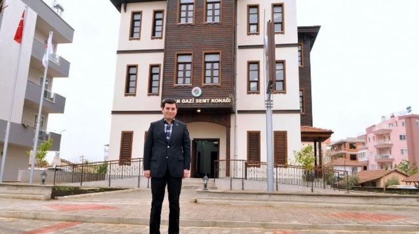 Orhan Gazi Semt Konağı Hizmete Girdi