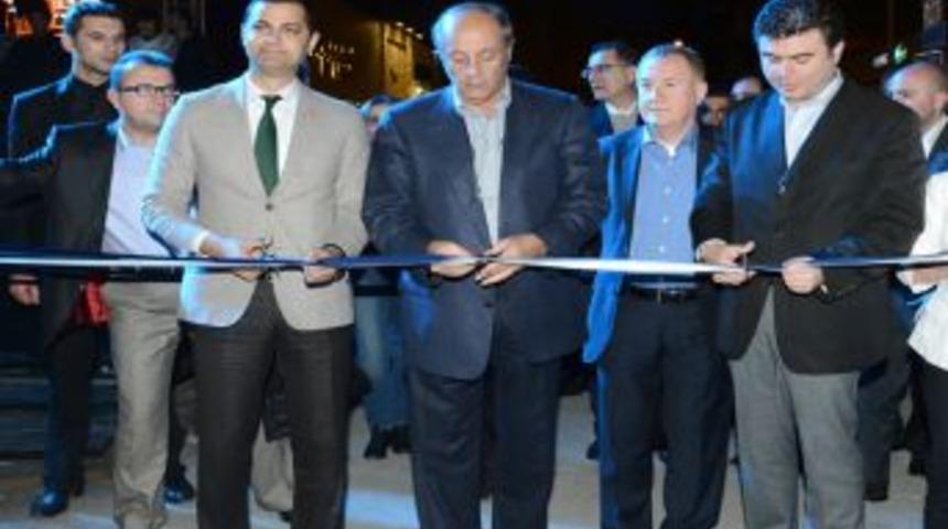 Adana&rsquo;da Emre Aydın Coşkusu