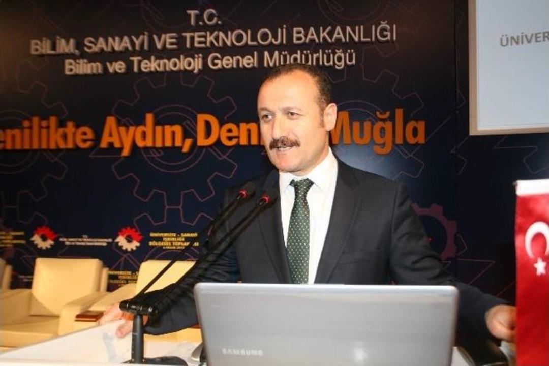 &Uuml;niversite-sanayi İş Birliği B&ouml;lgesel Toplantısı Ad&uuml;&rsquo;de Yapıldı