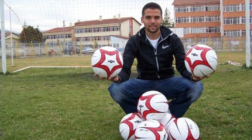 Fethiyespor&rsquo;lu Sabri Hedef B&uuml;y&uuml;tt&uuml;