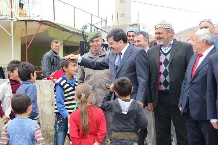 Vali Yılmaz Mamak Beldesinde İncelemelerde Bulundu G1