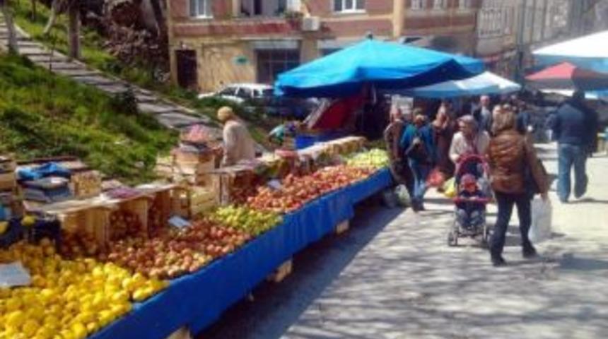 Semt Pazarlarında Boş Parsellerin Tahsisine Başlandı