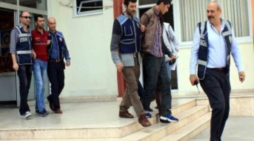 Mersin'de Silahlı Kuyumcu Soygununun Zanlıları Ka&ccedil;amadı