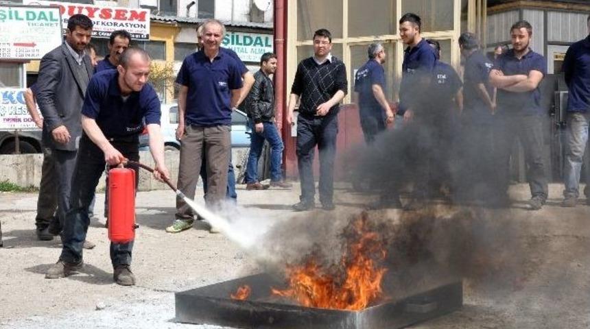 Demir Ustaları Yangın Tatbikatı Yaptı