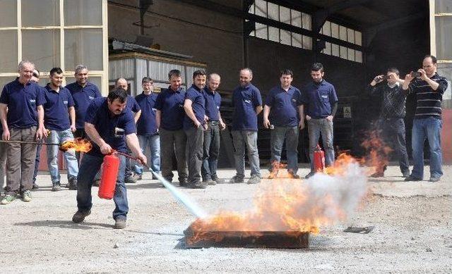 Demir Ustaları Yangın Tatbikatı Yaptı