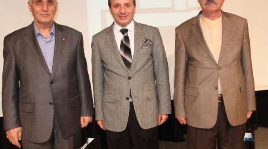 Erzurum B&uuml;y&uuml;kşehir Belediye Başkanı Ahmet K&uuml;&ccedil;&uuml;kler: