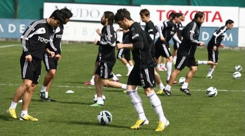 Beşiktaş’ta Bursaspor Maçı Hazırlıkları Sürüyor