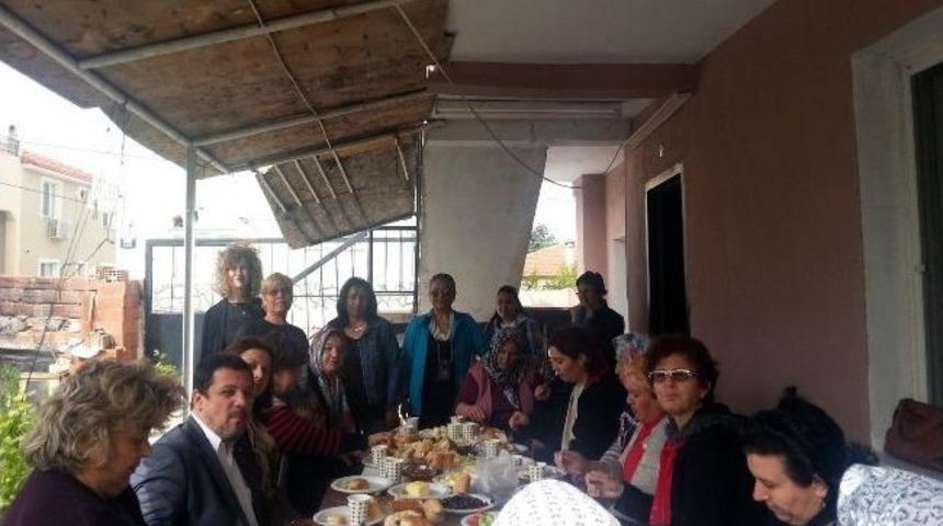 Chp Urla &Ouml;rg&uuml;t&uuml;, Kahvaltılı Toplantılarına Devam Ediyor