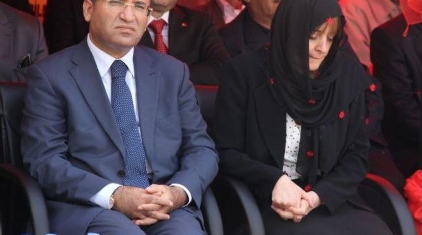 Başbakan Yardımcısı Bekir Bozdağ Trabzon'da