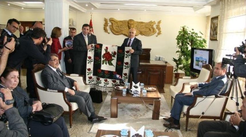 Kalkınma Bakanı Yılmaz Iğdır'da