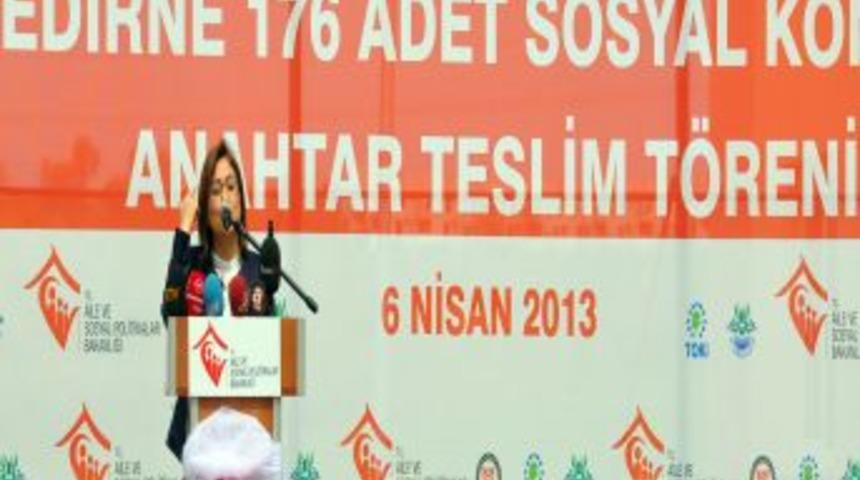 Bakan Şahin, Anahtarını Teslim Ettiği Evin Sahibine Misafir Oldu