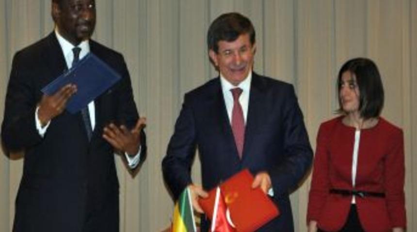 Davutoğlu: İsrail Ile T&uuml;rkiye Arasında Suriye&rsquo;ye Karşı Işbirliği Yok