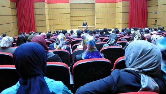 Midyat&rsquo;ta &lsquo;Kutlu Doğum Haftası  Konferansla Kutlandı 1