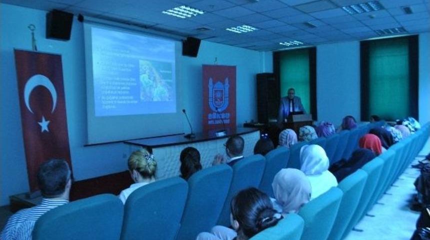 G&uuml;rsulu Kadınlara Meme Kanseri Anlatıldı