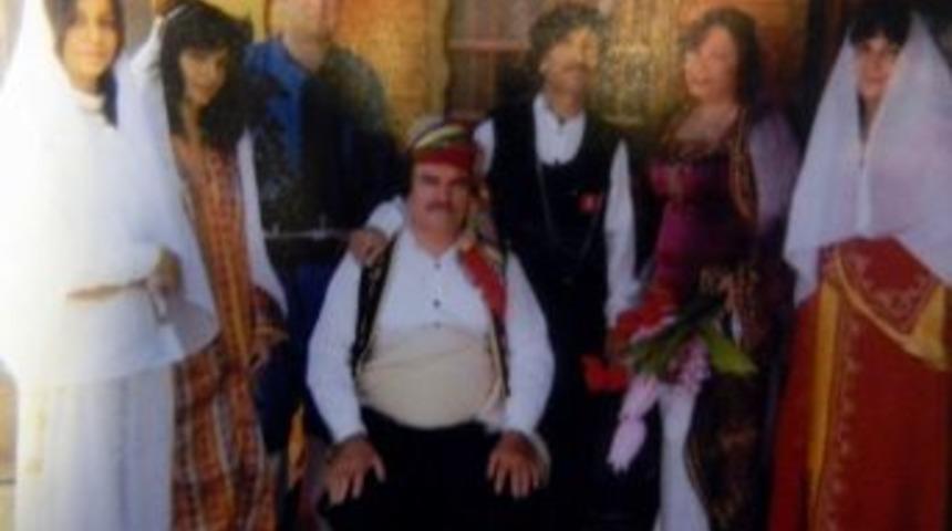 Karag&ouml;z'den Deprem Odası