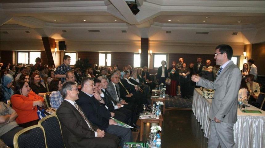 Biyoloji &Ouml;ğretmenlerinin Yumurta Sınavı