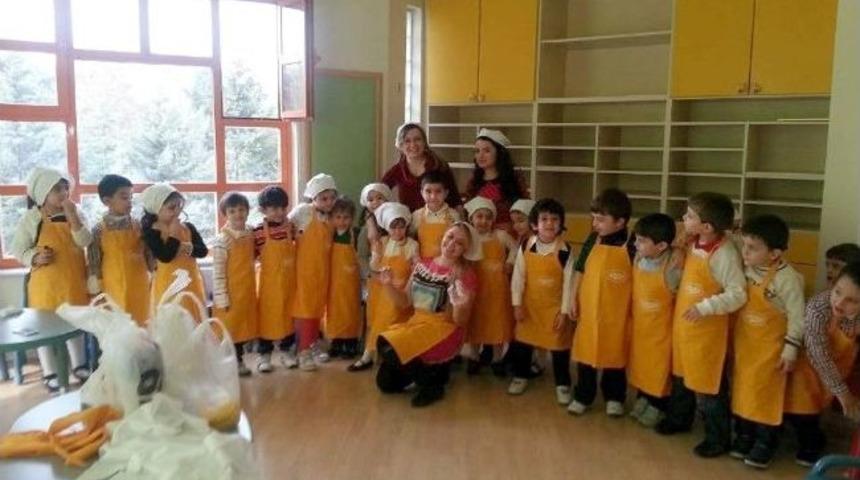 Gkv&rsquo;li Miniklerin İngilizce Heyecanı