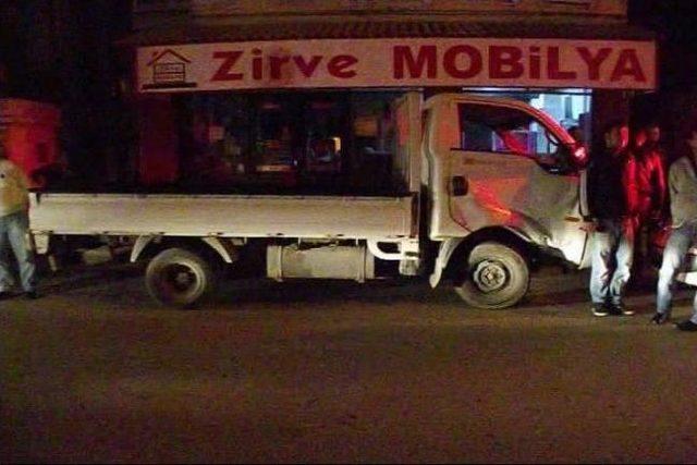 Ayvalık’ta Trafik Kazası: 1 Yaralı