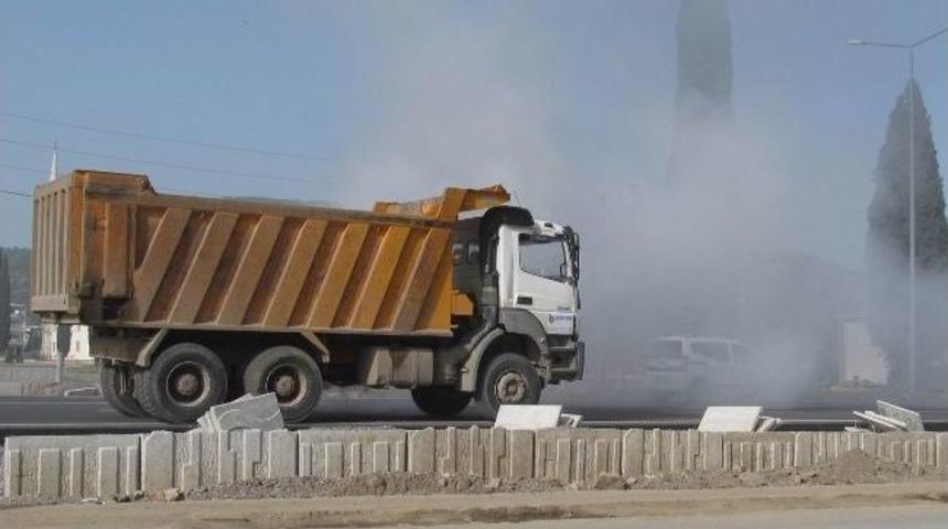 Edremit E- 87’de Korkutan Kamyon