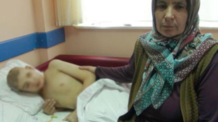 G&ouml;z&uuml;ndeki şişlik nedeniyle gitti, kanser &ccedil;ıktı