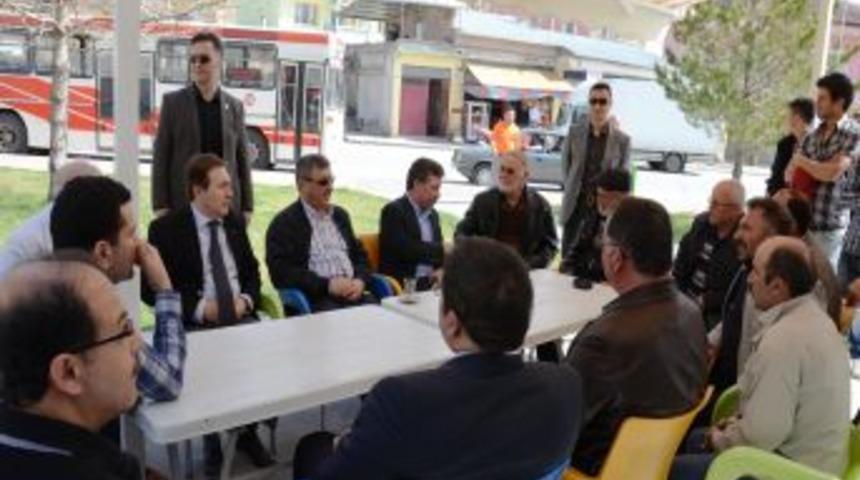 Kayseri Valisi Yılmaz, Vatandaşlarla Sohbet Etti