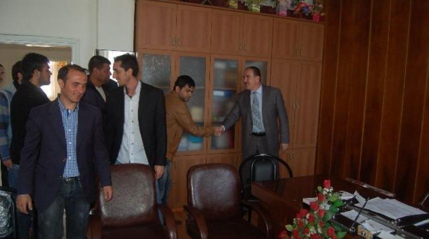 Lapsekili Romanlar Kutlu Doğum Haftasına Hazırlanıyor