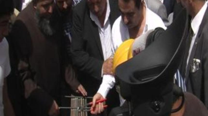 Tatlıses Urfa'da Eski Mesleğine D&ouml;nd&uuml;