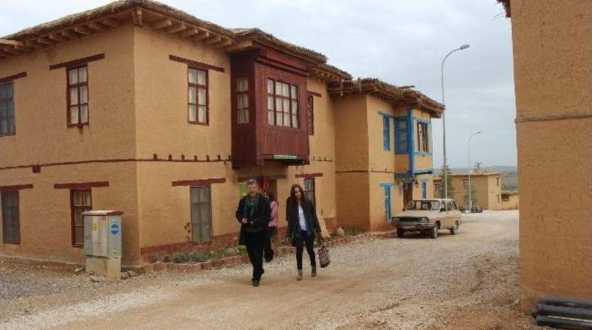 Sonsuz Ş&uuml;kran K&ouml;y&uuml;&rsquo;ne Tasarım Merkezi