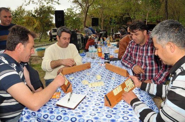 Polisler Piknikte Stres Attı 2