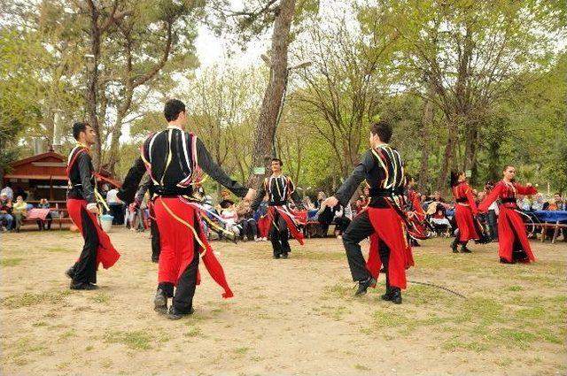 Polisler Piknikte Stres Attı 3