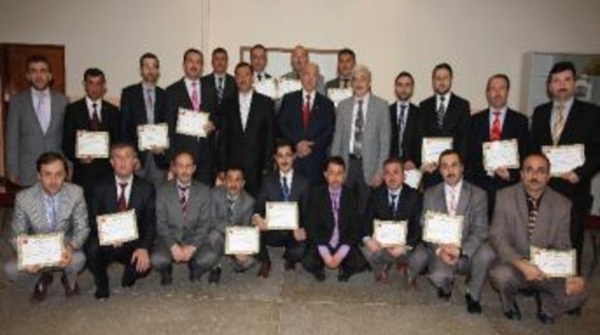 Kur&rsquo;an-ı Kerim&rsquo;de Sertifikalar Dağıtıldı