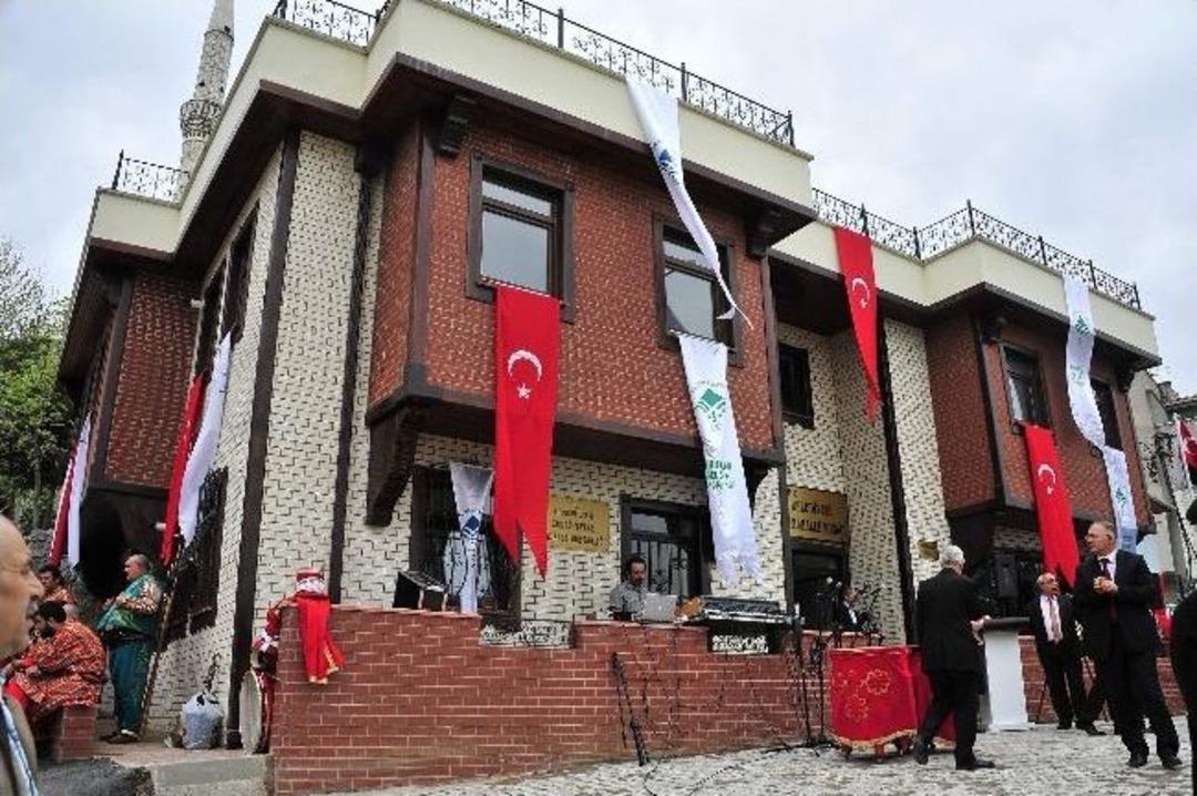 Z&uuml;mr&uuml;tevler Mahalle Konağı Yıldırımlıların Hizmetinde