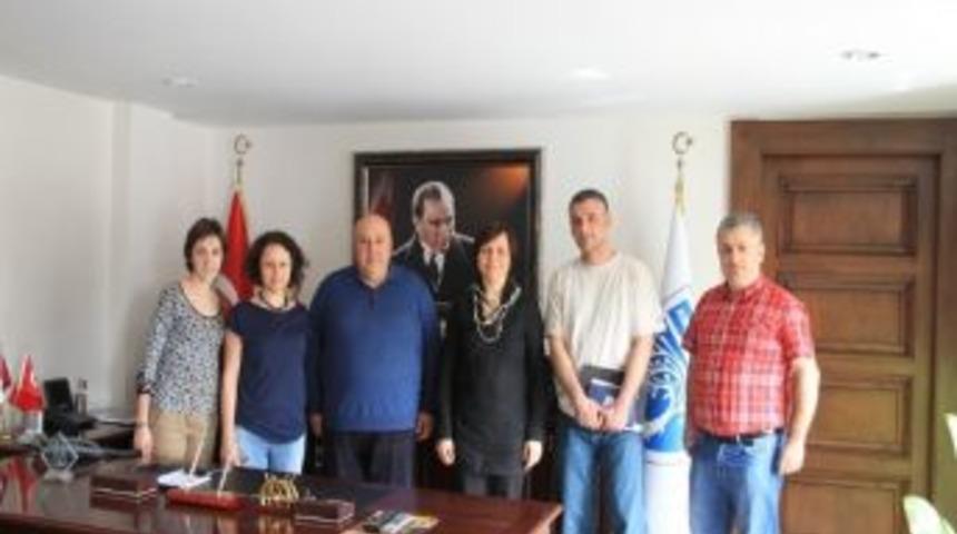 Greenpeace &Uuml;yeleri Amasra Belediyesini Ziyaret Etti