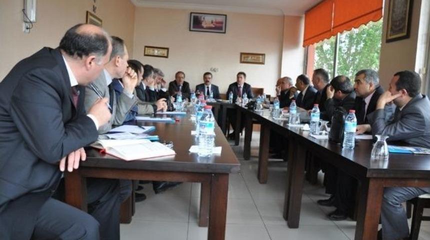 K&uuml;&ccedil;&uuml;k Menderes Havzasının Sergi Merkezi &Ouml;demiş