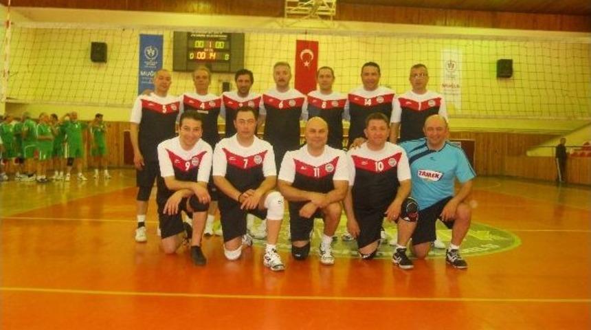 Veteranlar Voleybol Ligi Başladı