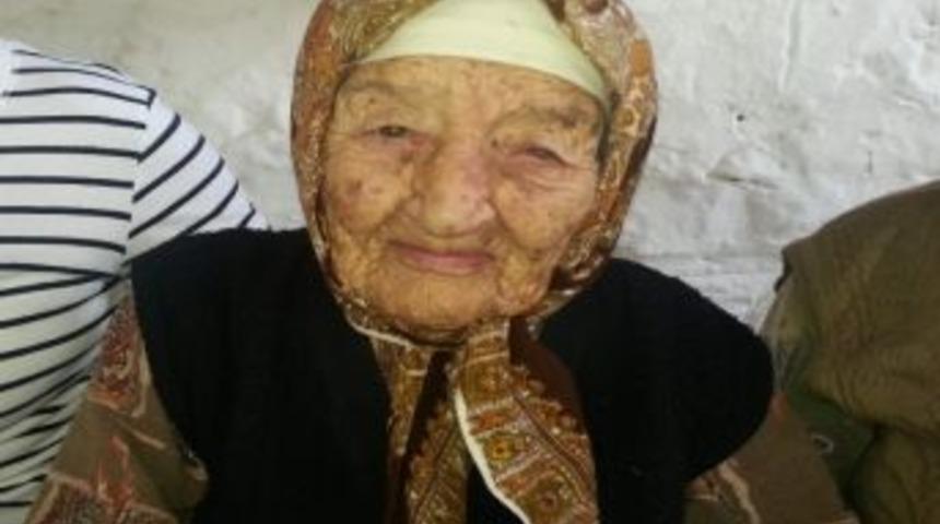 Dat&ccedil;alı Fatma Nine 106 Yaşına Girdi