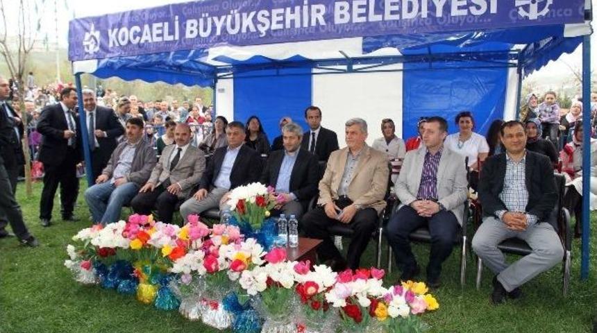 6. Lale Festivali Renkli G&ouml;r&uuml;nt&uuml;lere Sahne Oldu