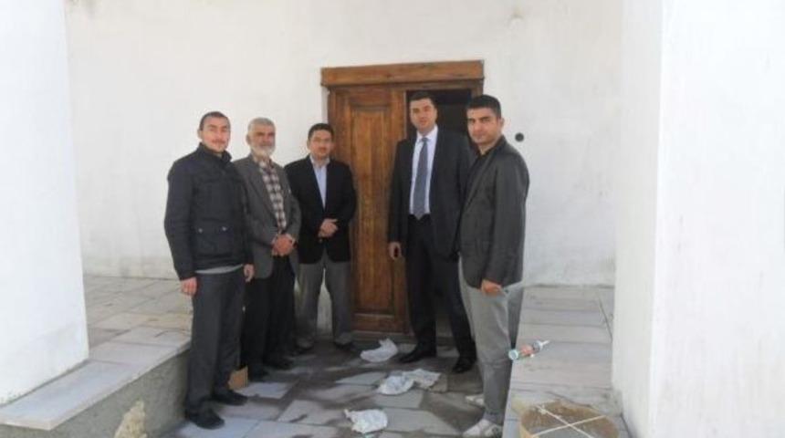 Karpuzlu &Ccedil;arşı Cami Aslına Uygun Olarak Yenilendi